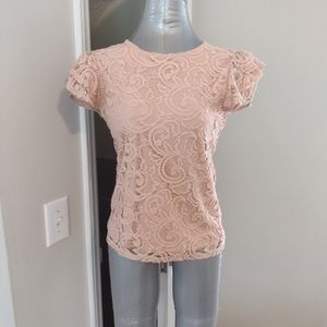 Flutter sleeve Lace Top